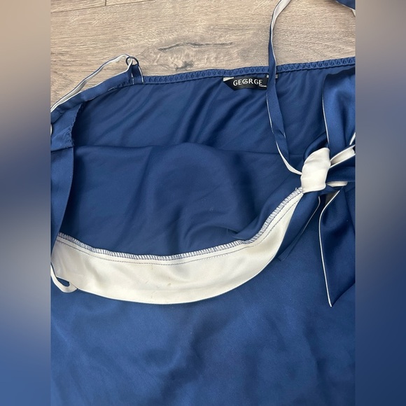 George Navy Satin Sleepwear with Ivory Accents - Picture 2 of 4